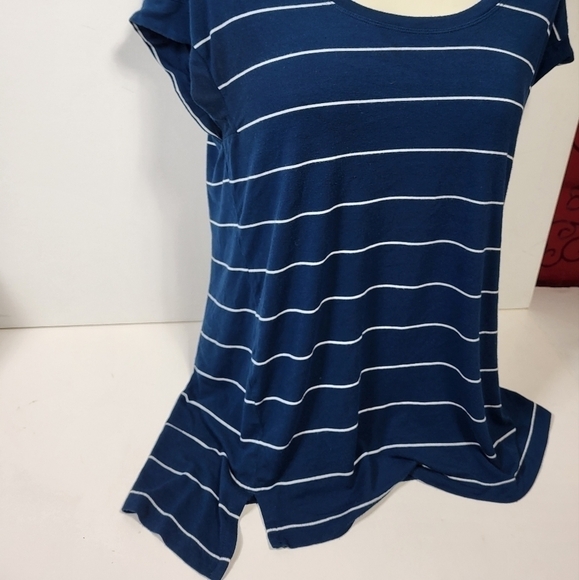 Lole Blue & White Stripped Short Sleeve Top - Picture 3 of 8
